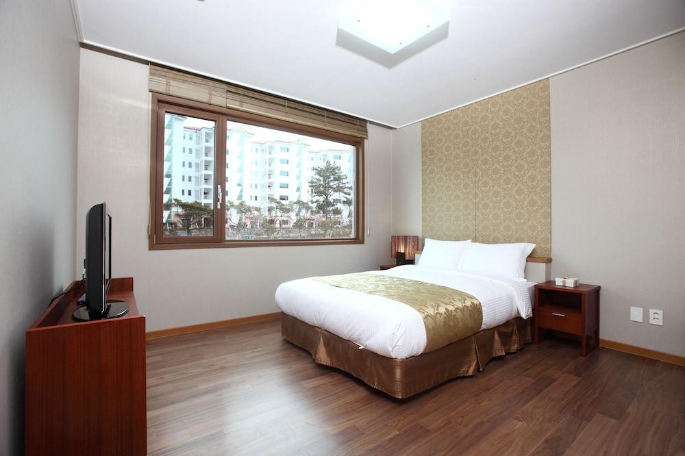 Raon Hotel & Resort Τζέτζου Εξωτερικό φωτογραφία